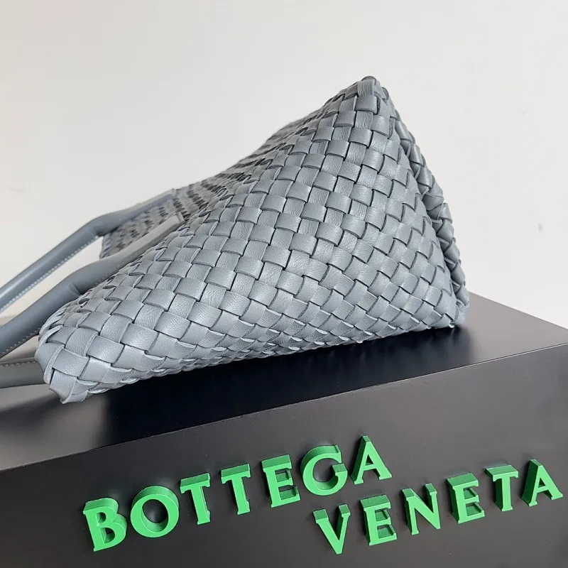All categories 💚 Authentic bags 💚 BV 2025 new BV handbags